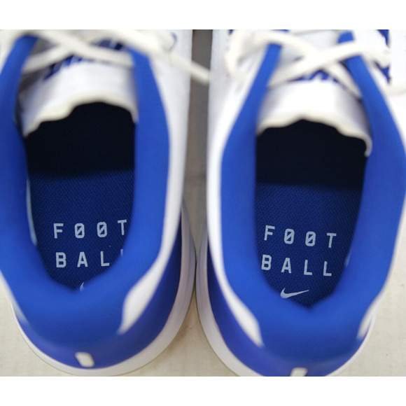 Athletic_Shoes